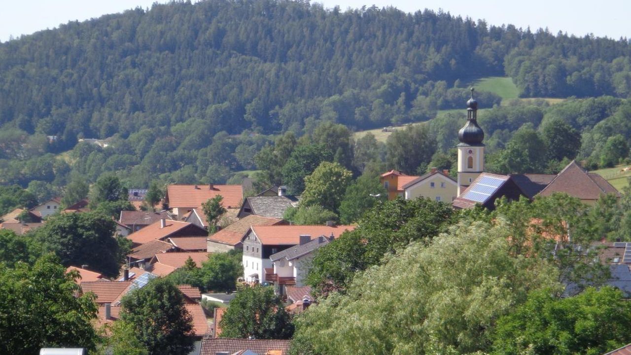 Bergdorf - Rittsteig Bergdorf - Rittsteig